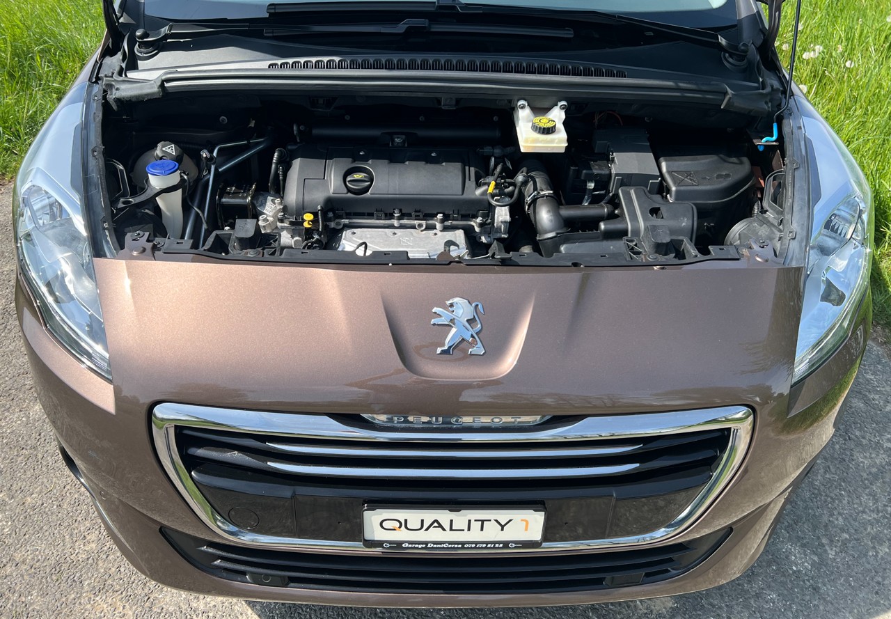 PEUGEOT 5008 1.6 16V VTI Active-image-13
