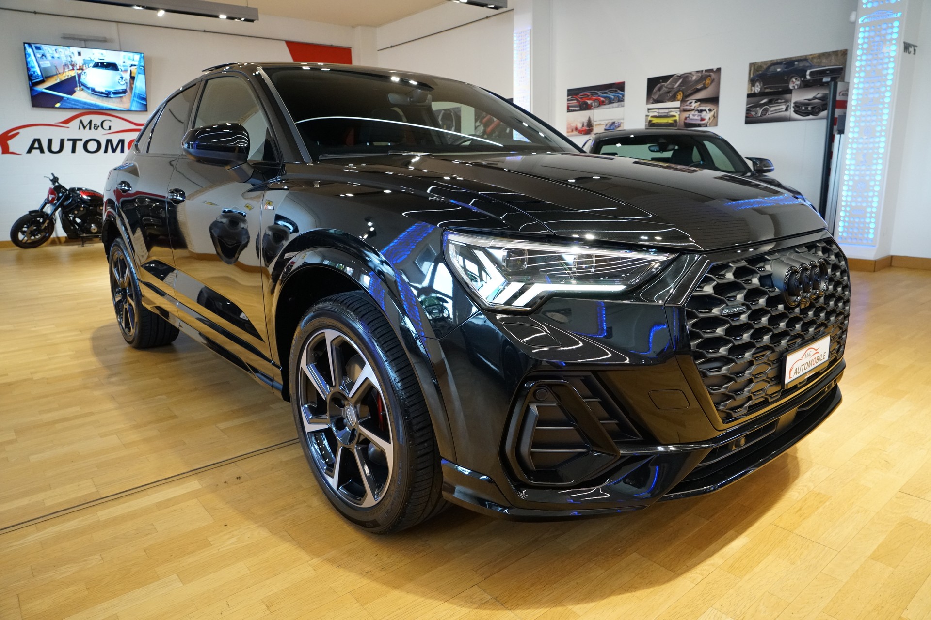 AUDI Q3 Sportback 45 TFSI S line quattro S-tronic-showroom-element-3
