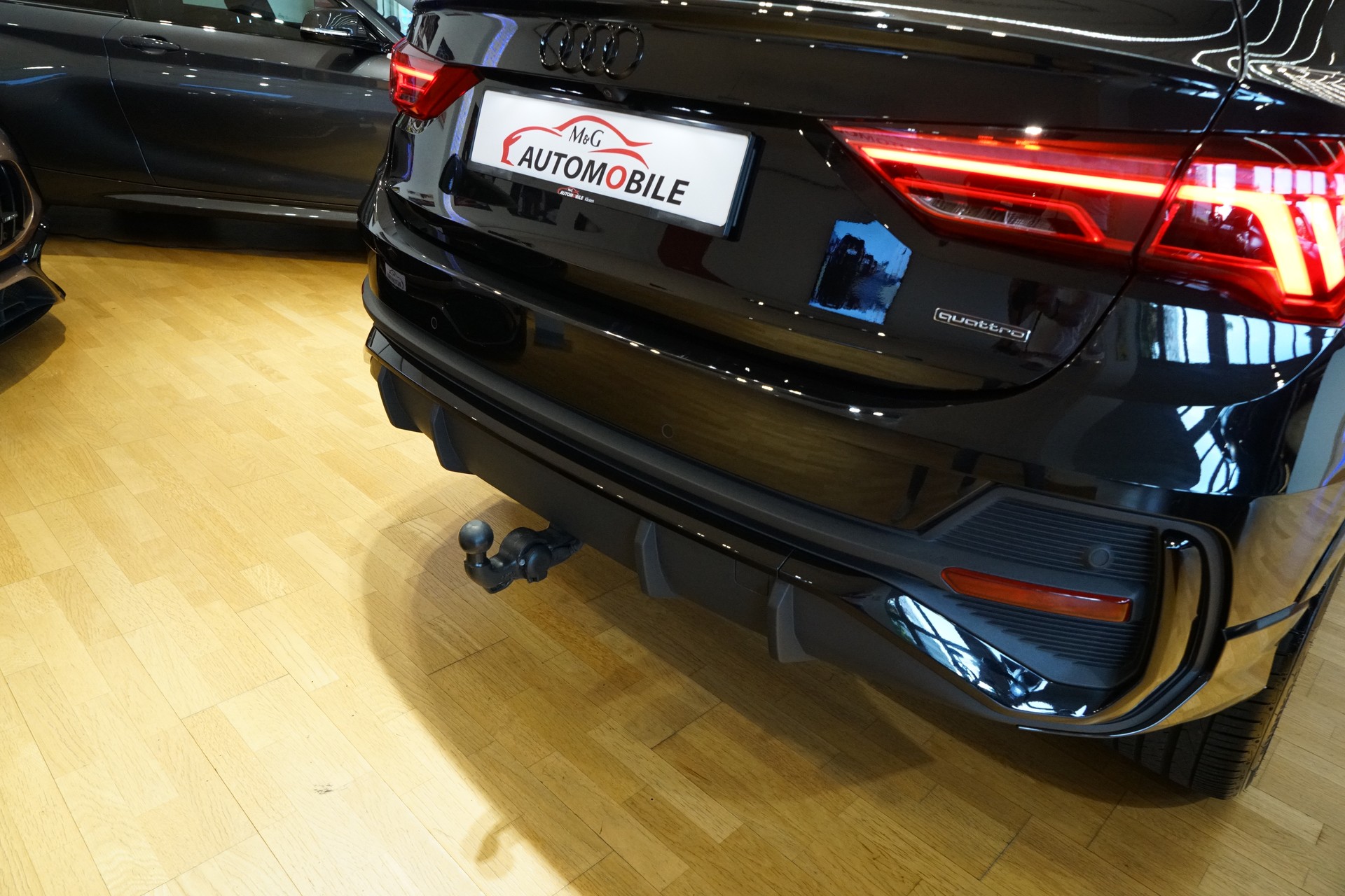 AUDI Q3 Sportback 45 TFSI S line quattro S-tronic-image-7