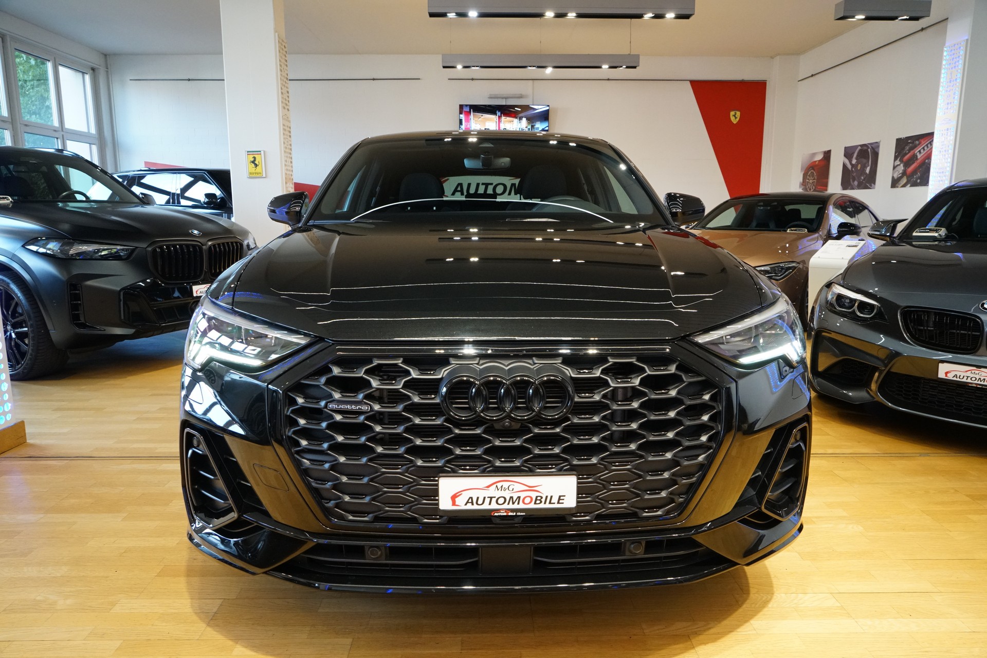 AUDI Q3 Sportback 45 TFSI S line quattro S-tronic-showroom-element-2