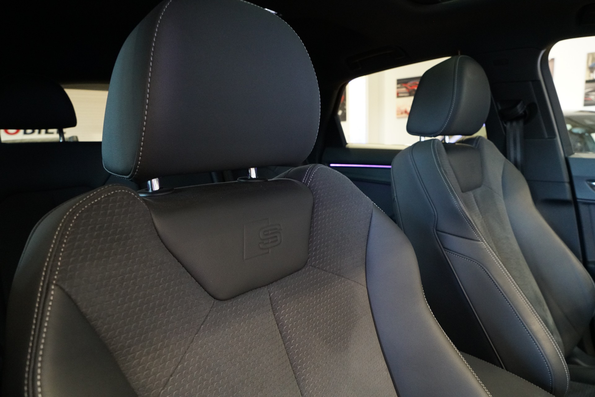 AUDI Q3 Sportback 45 TFSI S line quattro S-tronic-image-23