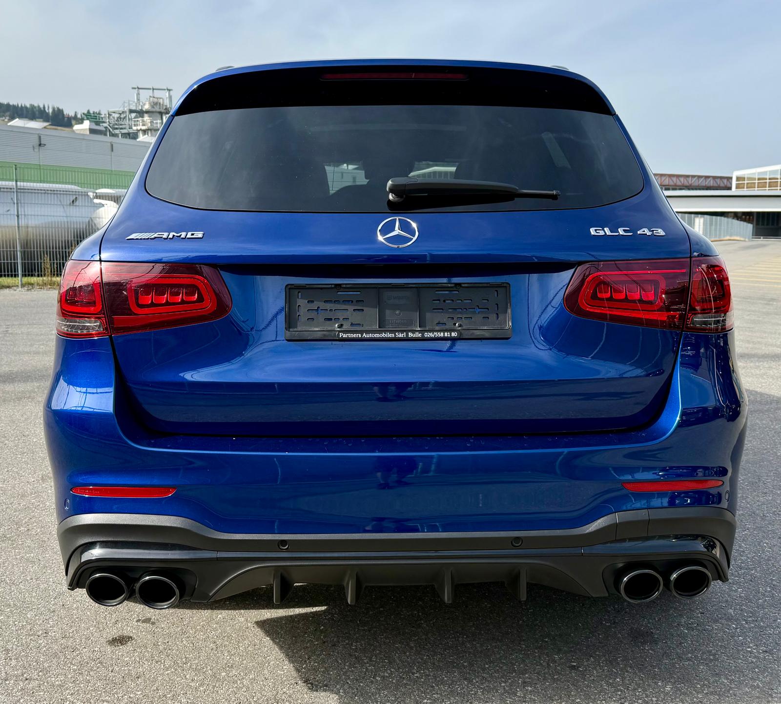 MERCEDES-BENZ GLC 43 AMG 4Matic 9G-Tronic-image-3