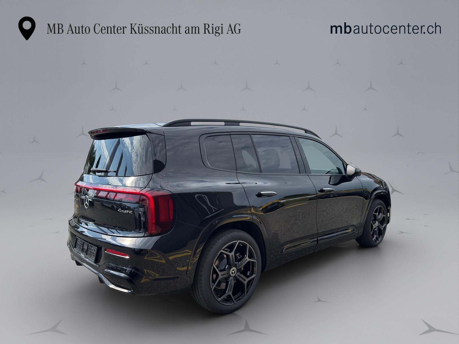 MERCEDES-BENZ GLB 220 4matic-image-5