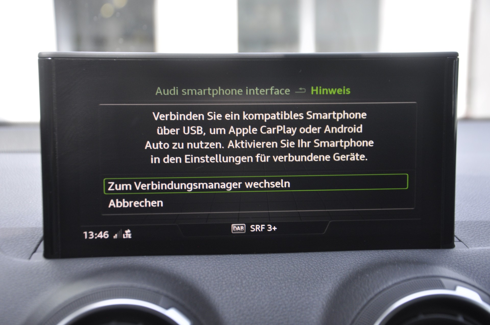 AUDI Q2 35 TFSI S-tronic-image-13