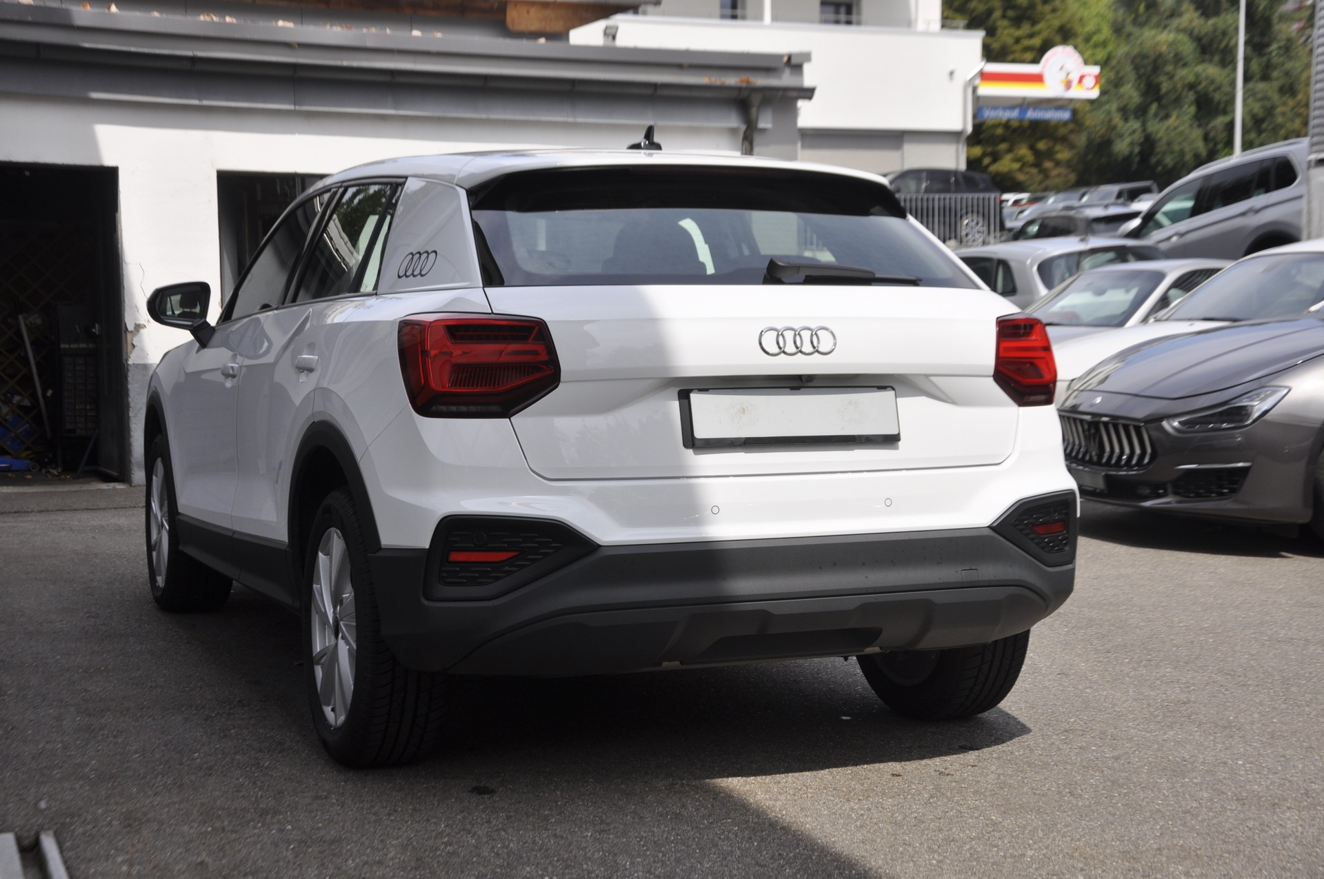 AUDI Q2 35 TFSI S-tronic-image-15