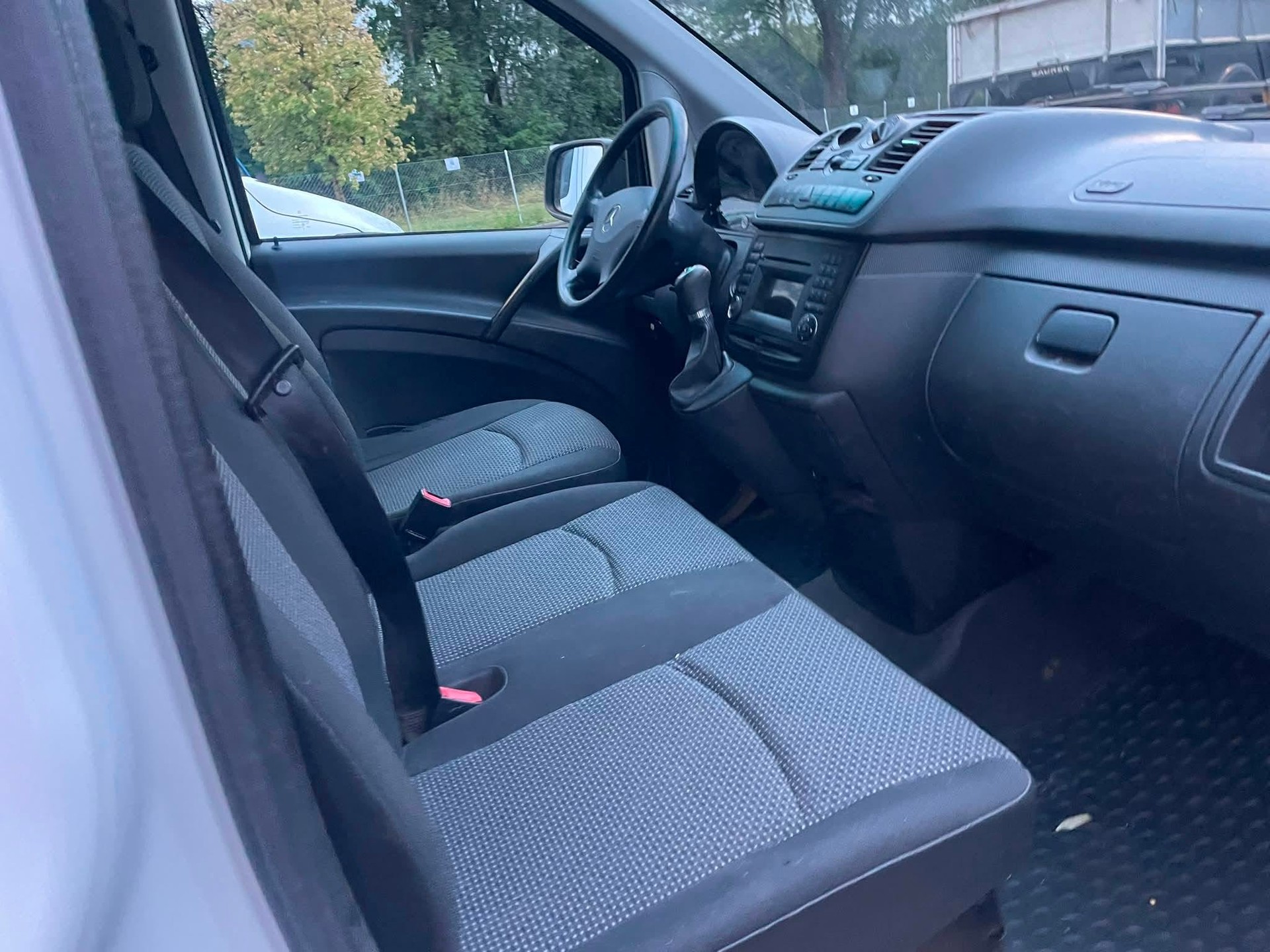 MERCEDES-BENZ Vito 113 CDI Blue Efficiency 4X4-image-11