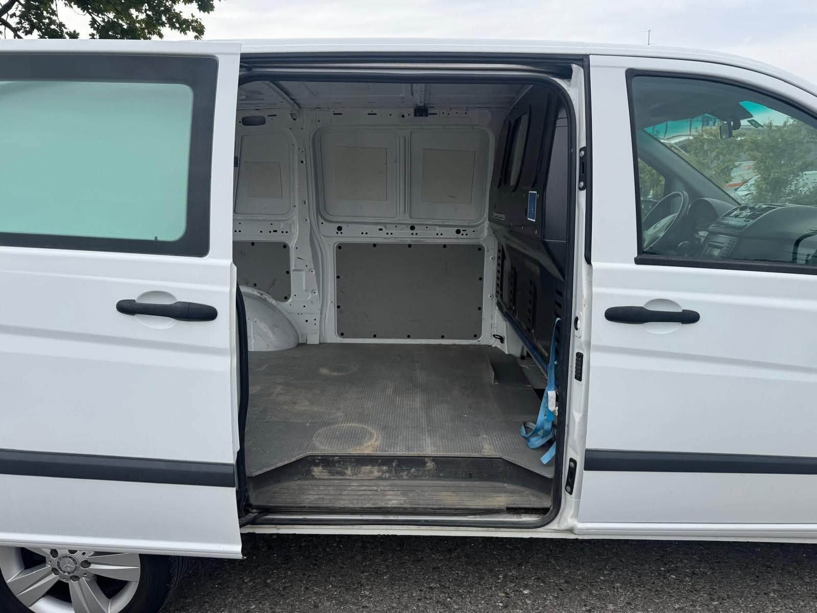 MERCEDES-BENZ Vito 113 CDI Blue Efficiency 4X4-image-10