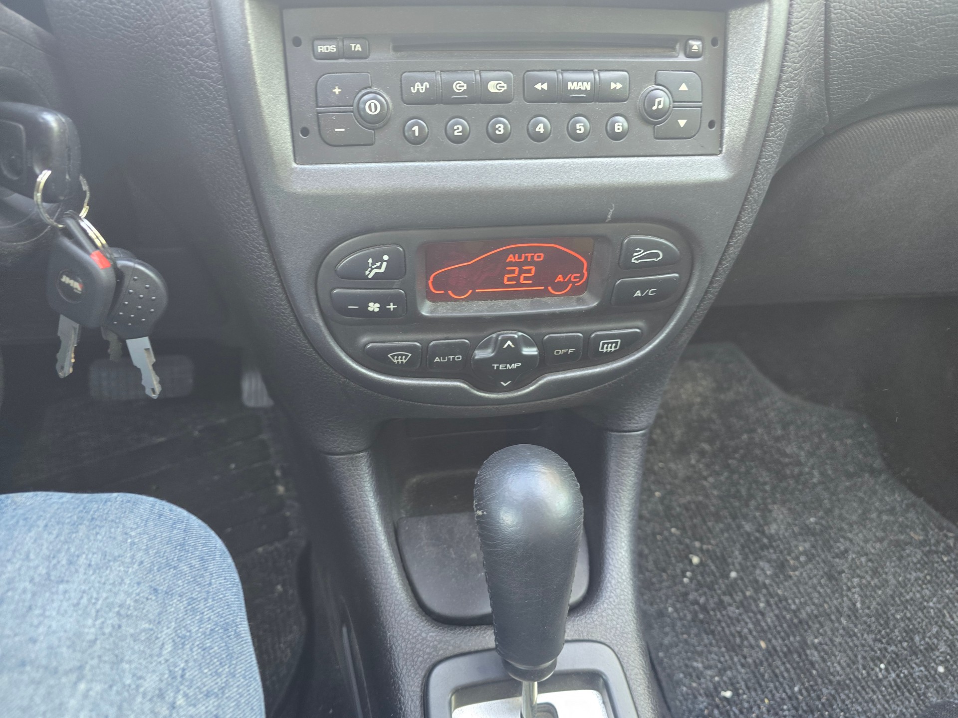 PEUGEOT 206 SW 1.6 16V Quiksilver-image-11