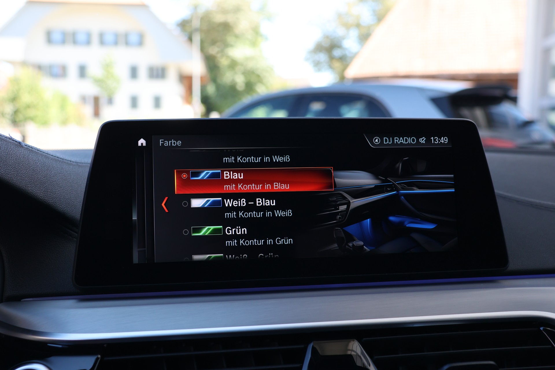 BMW 540i xDrive Luxury Line Steptronic (CH)-image-24