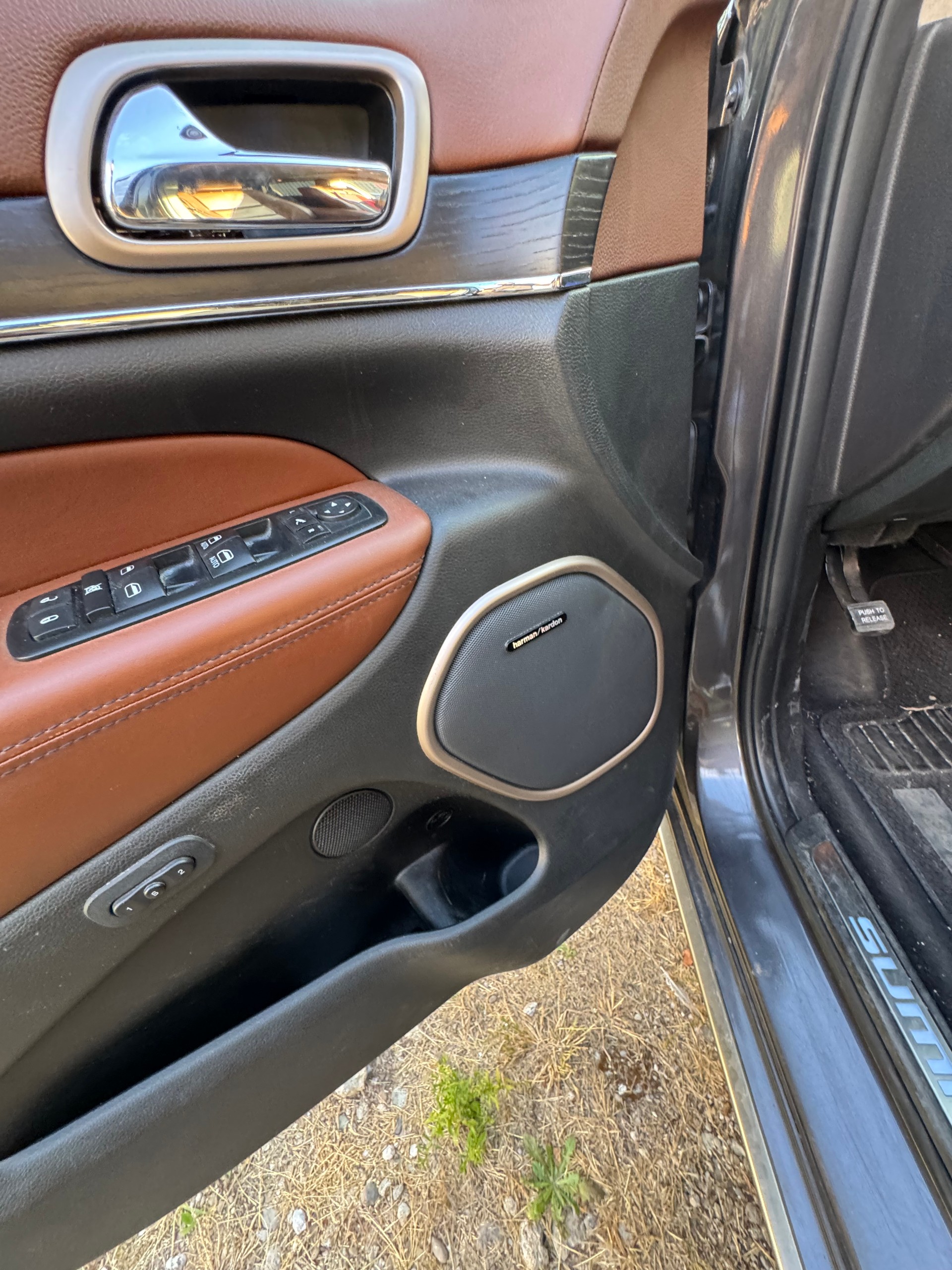 JEEP Grand Cherokee 3.0 CRD Summit Automatic-image-7