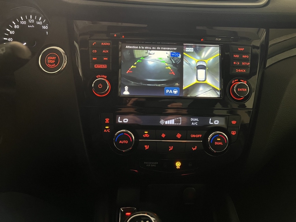 NISSAN Qashqai 1.6 dCi tekna ALL-MODE 4x4-image-14