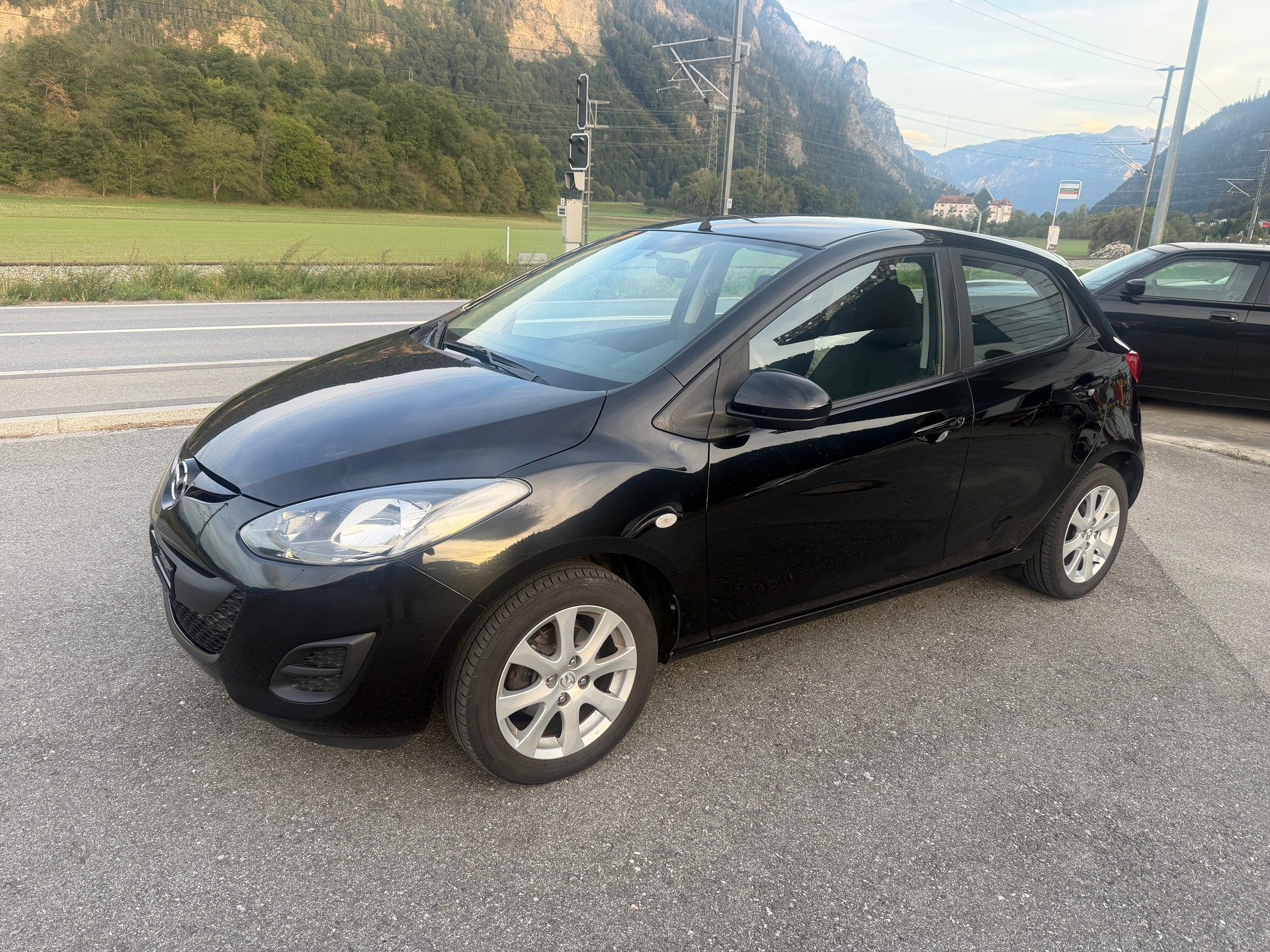 MAZDA 2 1.3i 16V Exclusive-image-1