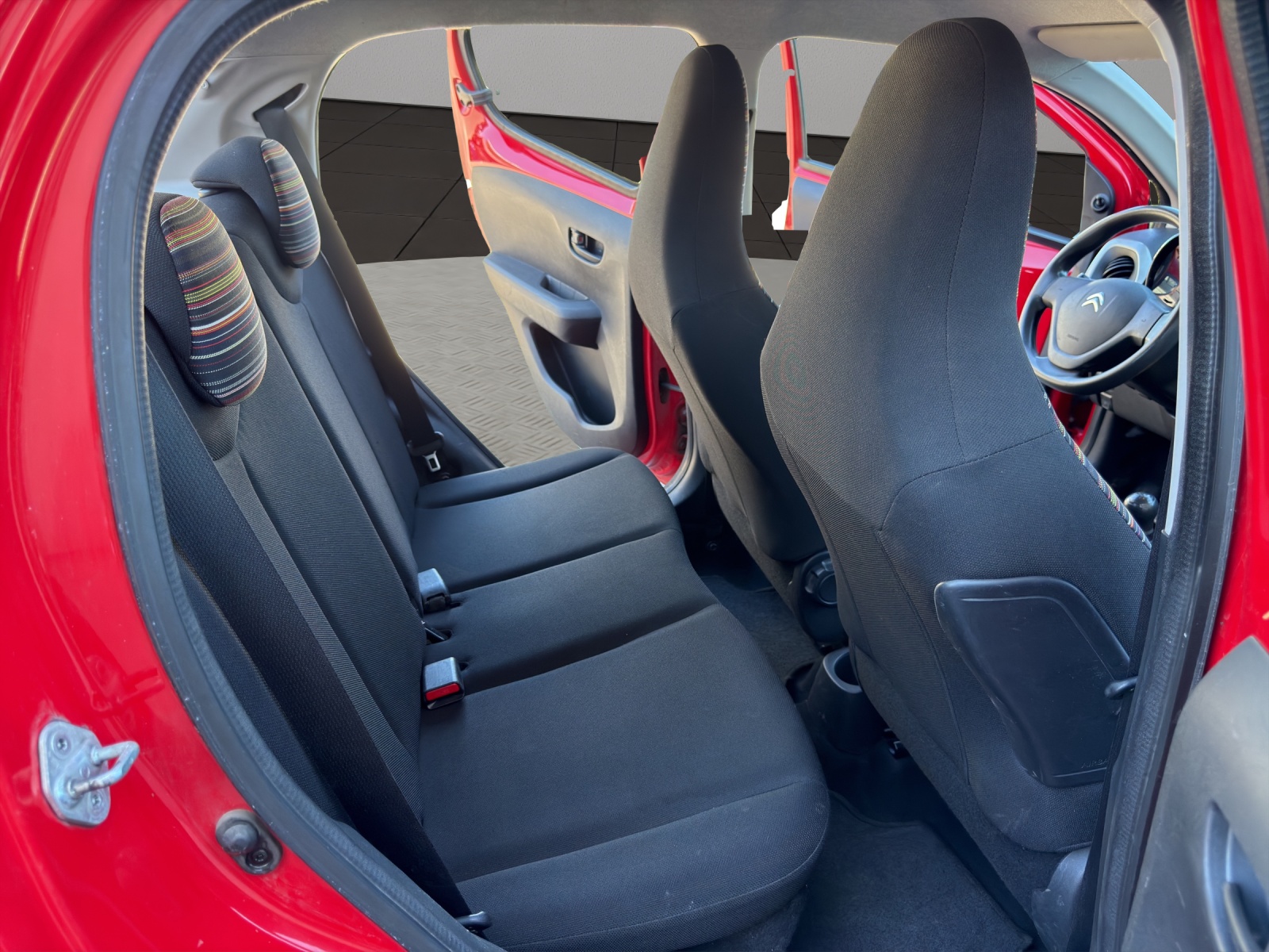 CITROEN C1 1.0 VTi Feel Edition Airscape-image-17