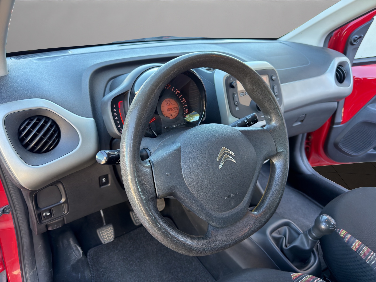 CITROEN C1 1.0 VTi Feel Edition Airscape-image-9