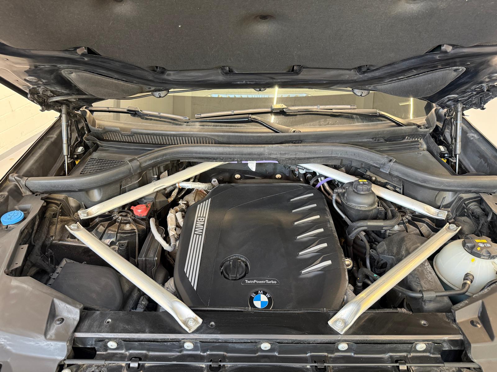 BMW X5 xDrive 48V 30d M Sport Steptronic-image-8