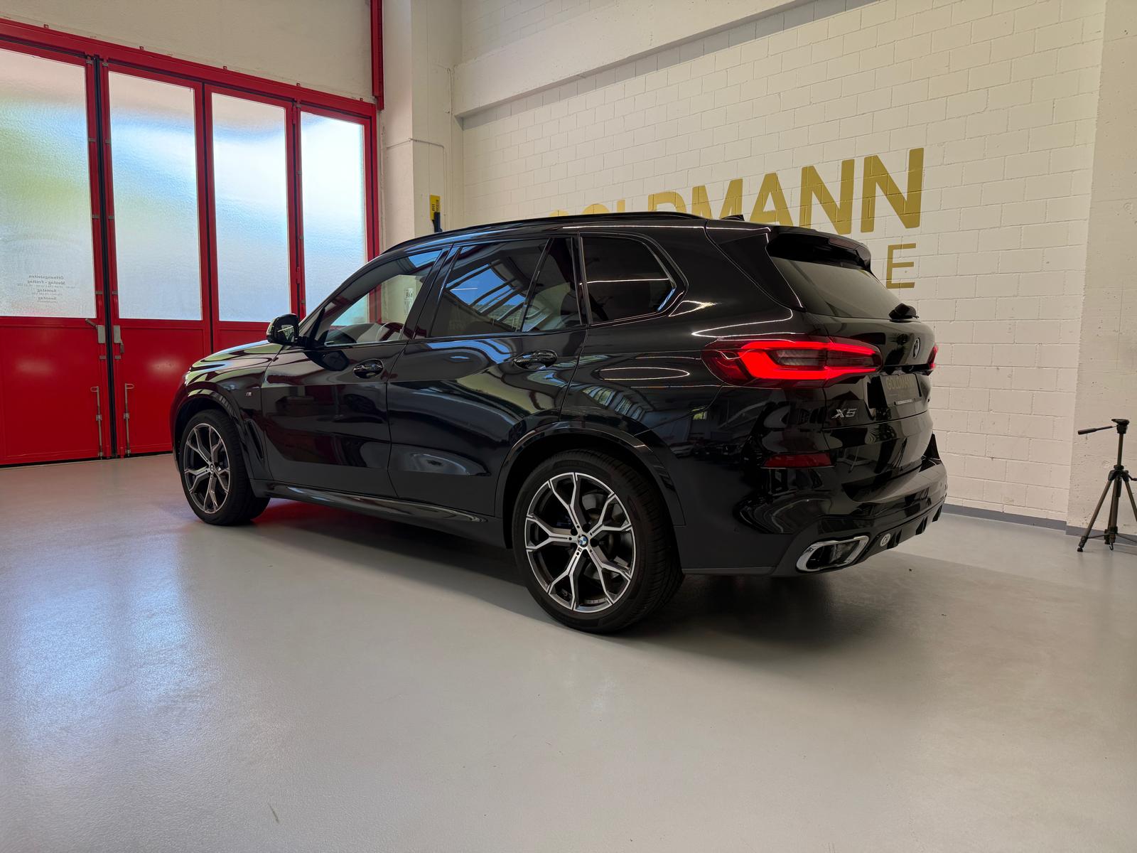 BMW X5 xDrive 48V 30d M Sport Steptronic-image-3