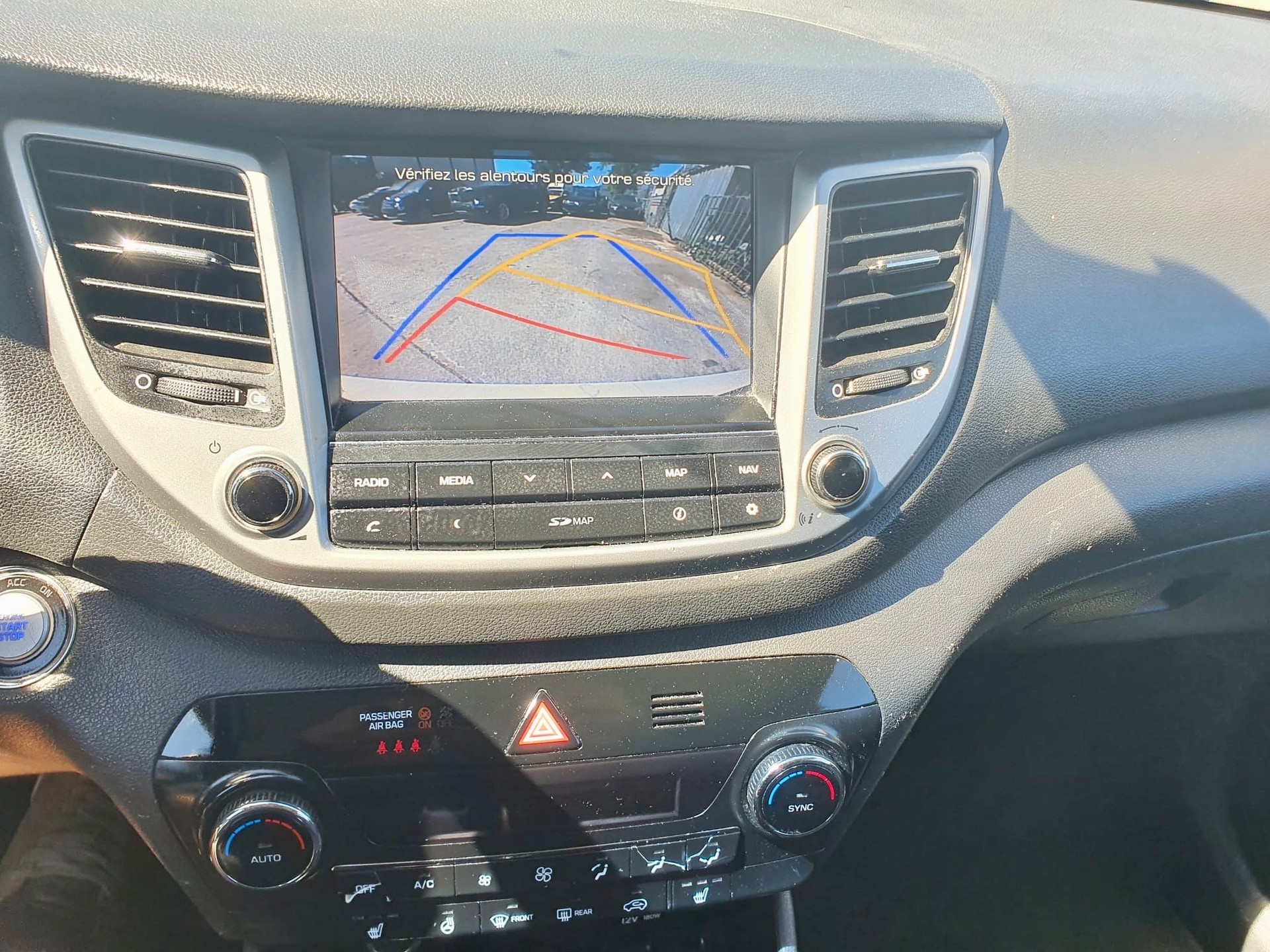 HYUNDAI Tucson 2.0 CRDI exxtra Plus 4WD Automatic-image-12