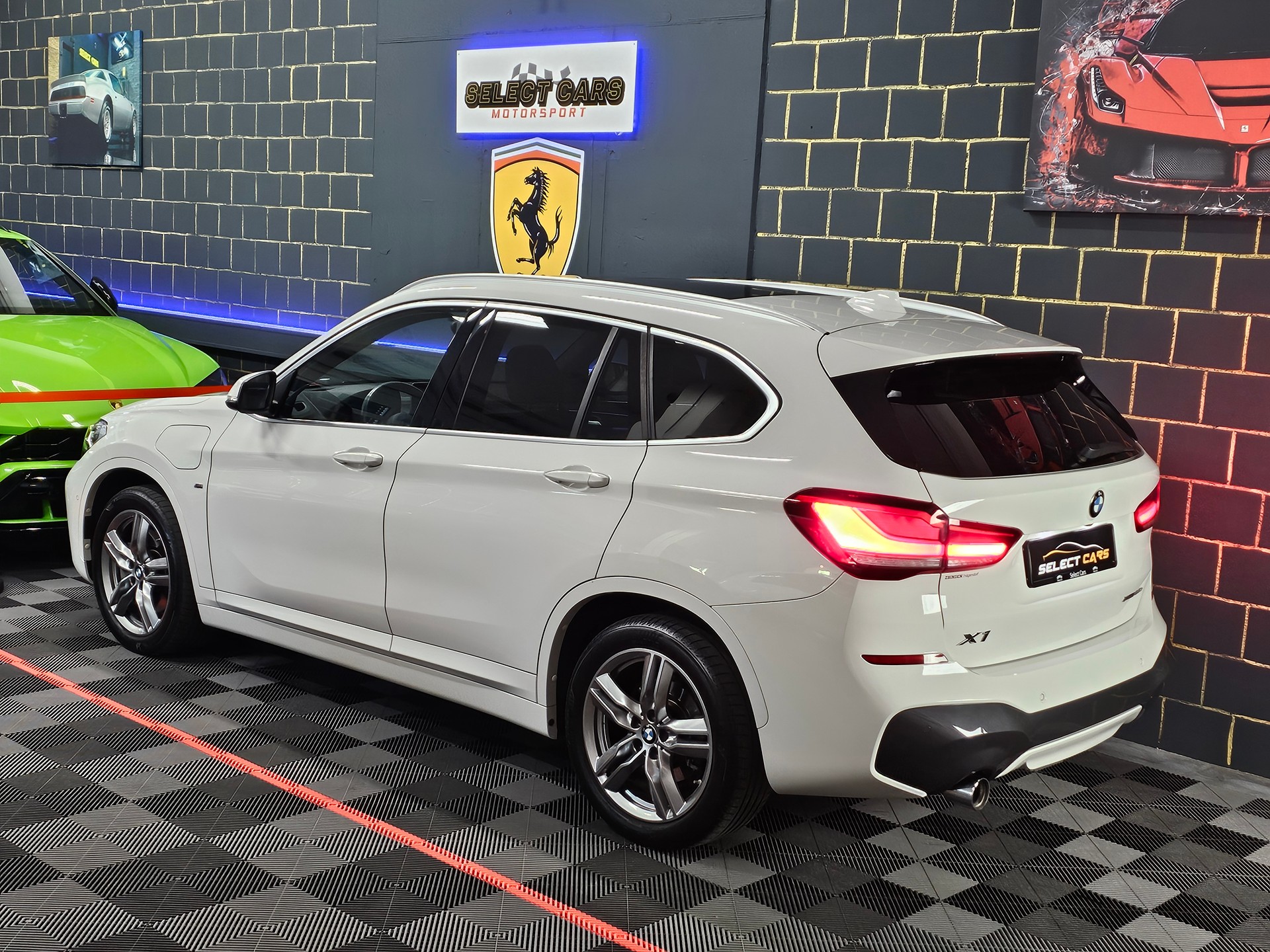 BMW X1 xDrive 25e M Sport Steptronic-image-5