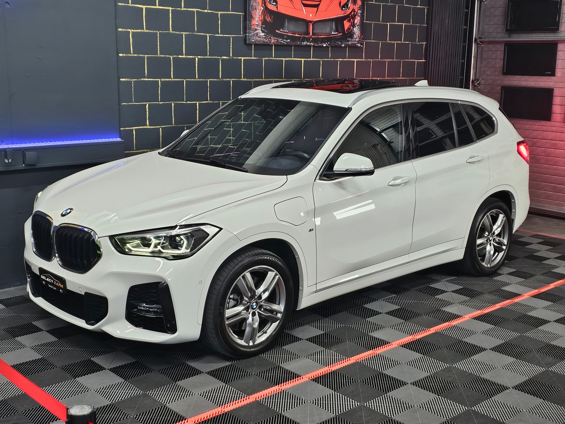 BMW X1 xDrive 25e M Sport Steptronic-image-3