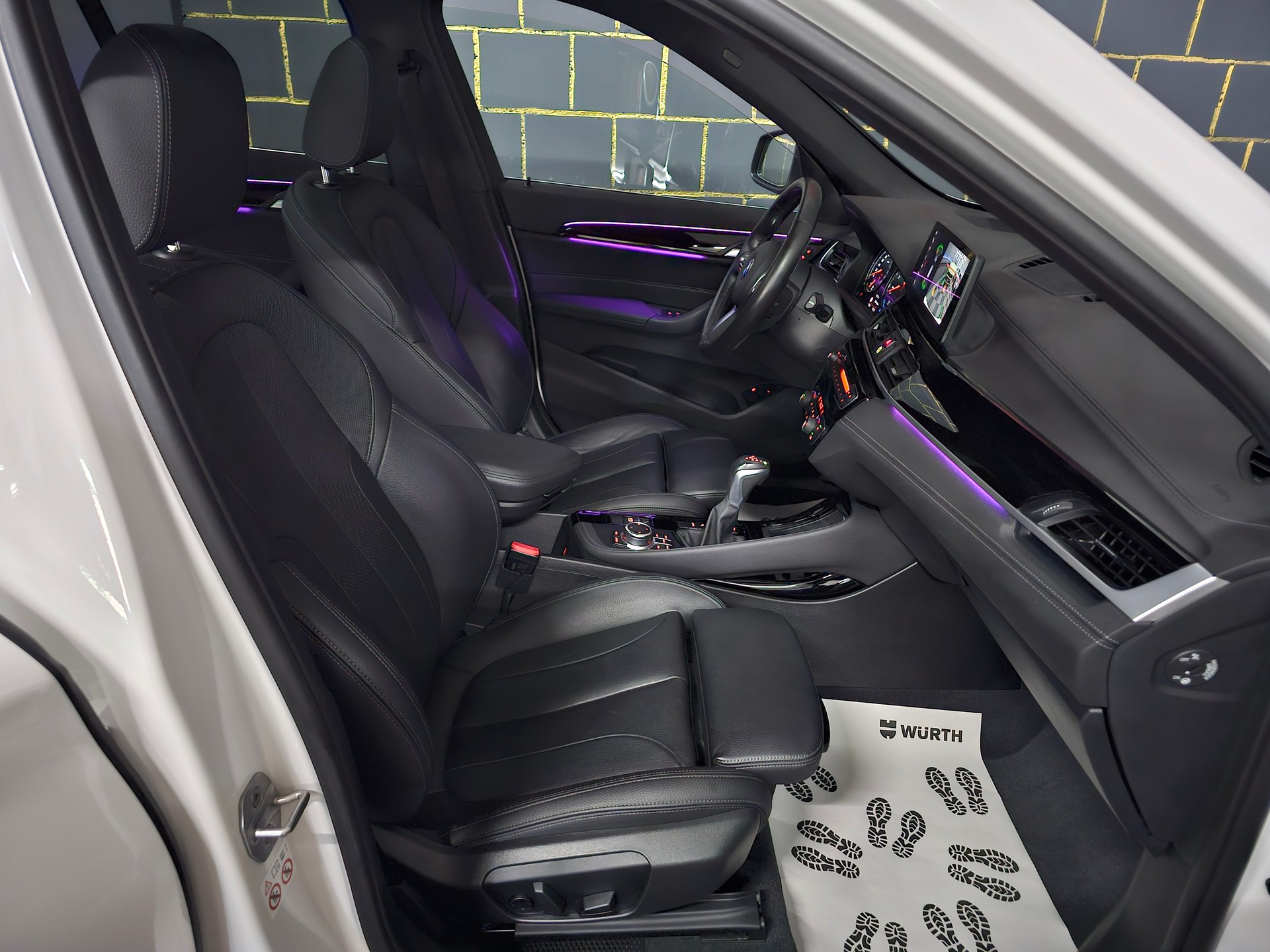 BMW X1 xDrive 25e M Sport Steptronic-image-9