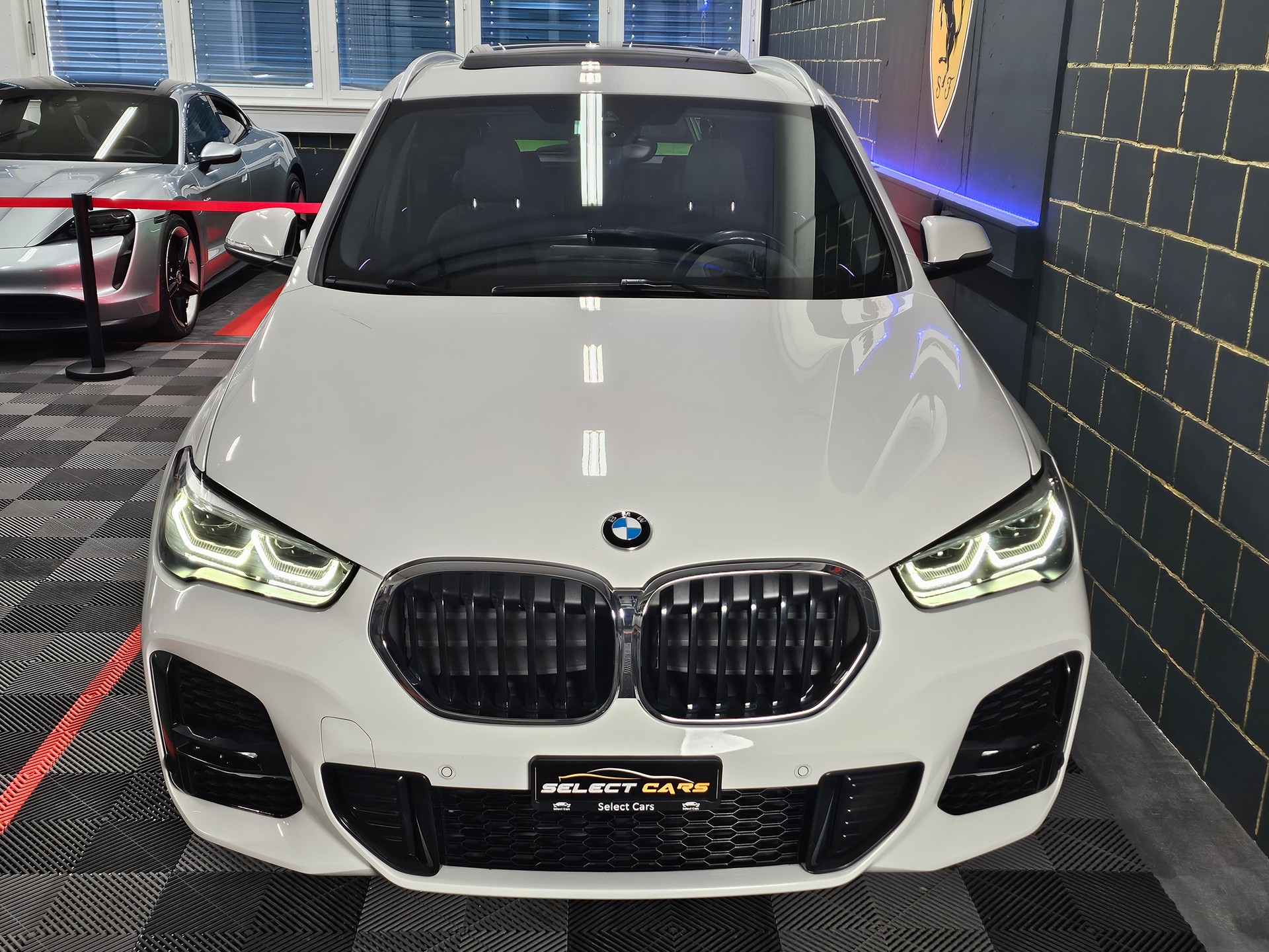 BMW X1 xDrive 25e M Sport Steptronic-image-6