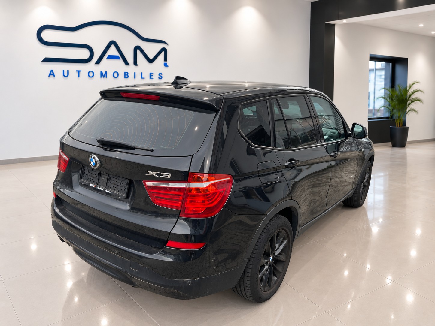 BMW X3 xDrive 20i-image-4