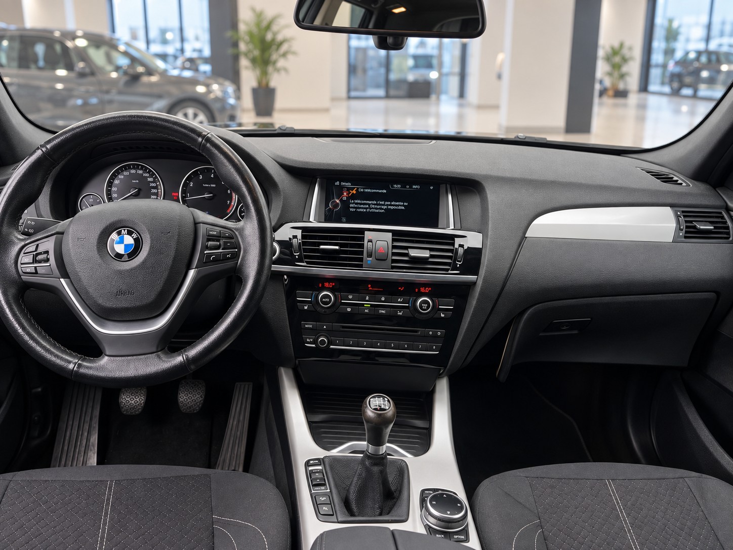 BMW X3 xDrive 20i-image-9