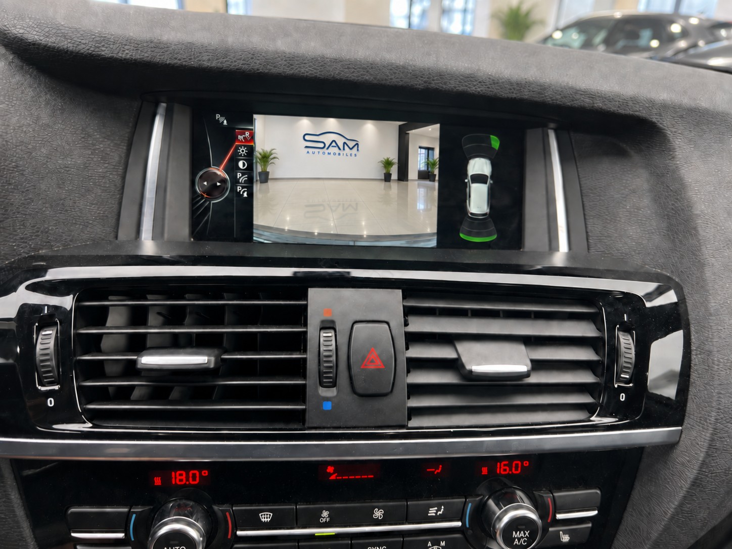 BMW X3 xDrive 20i-image-11