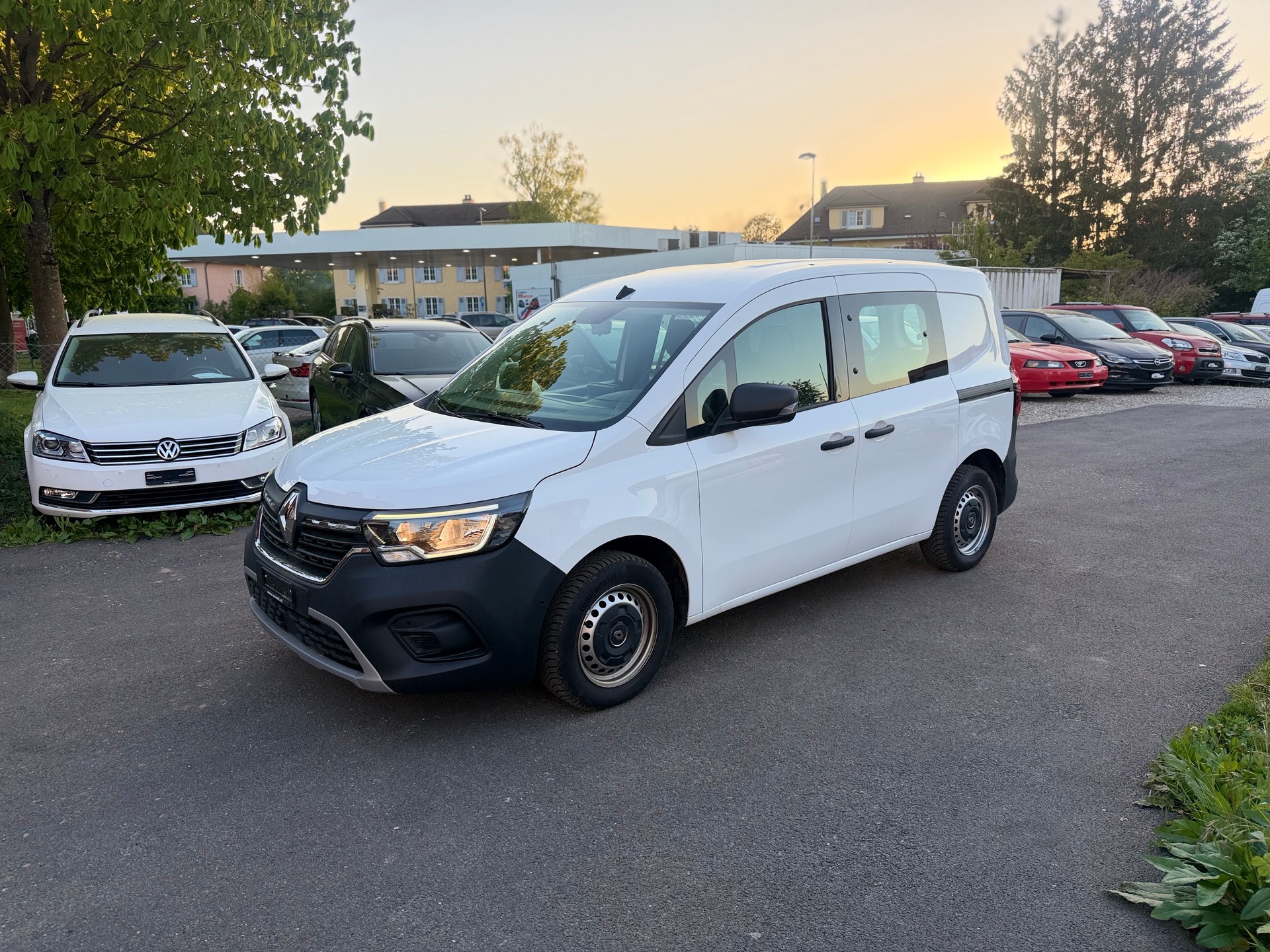 RENAULT Kangoo Van 1.5 dCi Open Sesame 95 Advance-image-1
