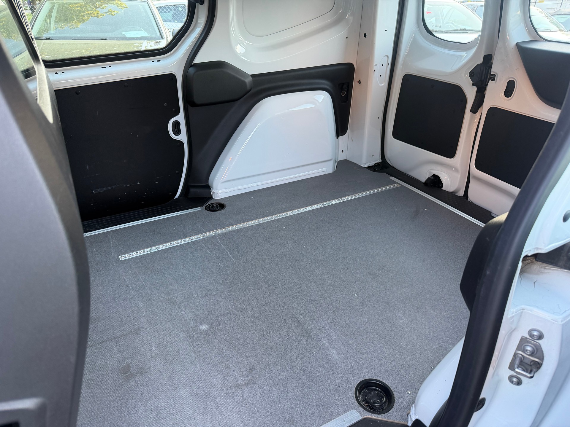 RENAULT Kangoo Van 1.5 dCi Open Sesame 95 Advance-image-8