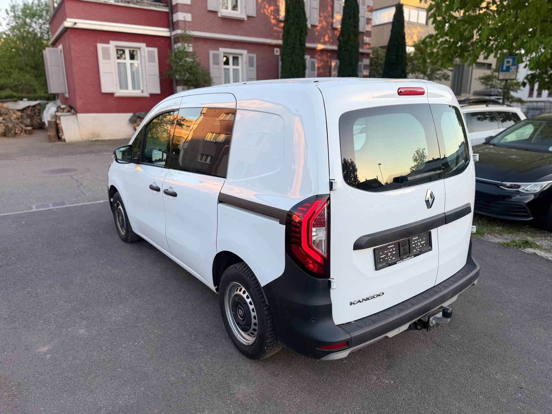 RENAULT Kangoo Van 1.5 dCi Open Sesame 95 Advance-image-2