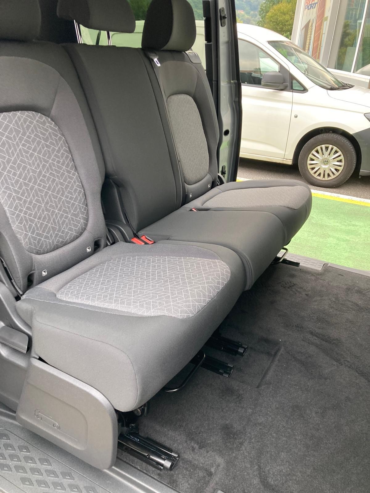 VW ID.Buzz NWB Pro 4 Motion-image-11