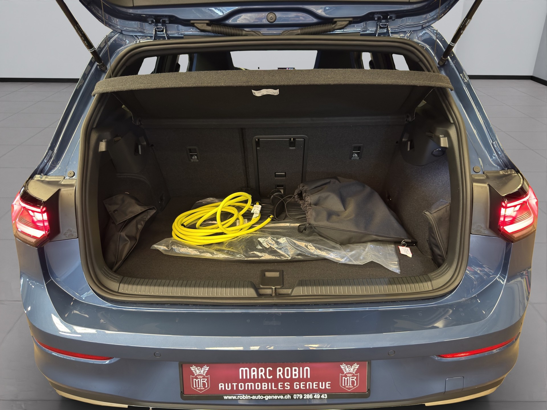 VW Golf 1.5 TSI PHEV GTE-image-17