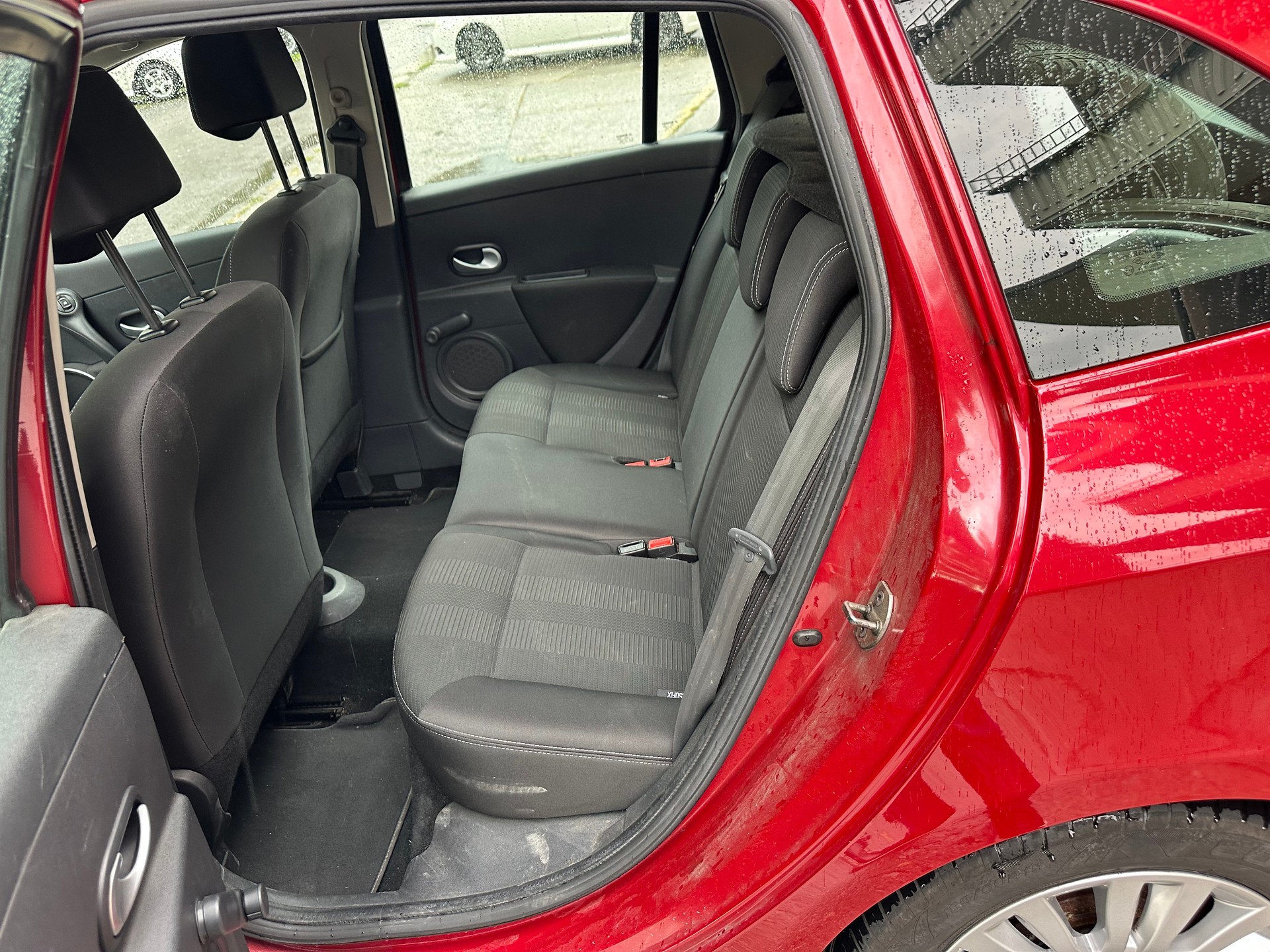 RENAULT Clio Grandtour 1.2 16V Turbo Night&Day-image-7
