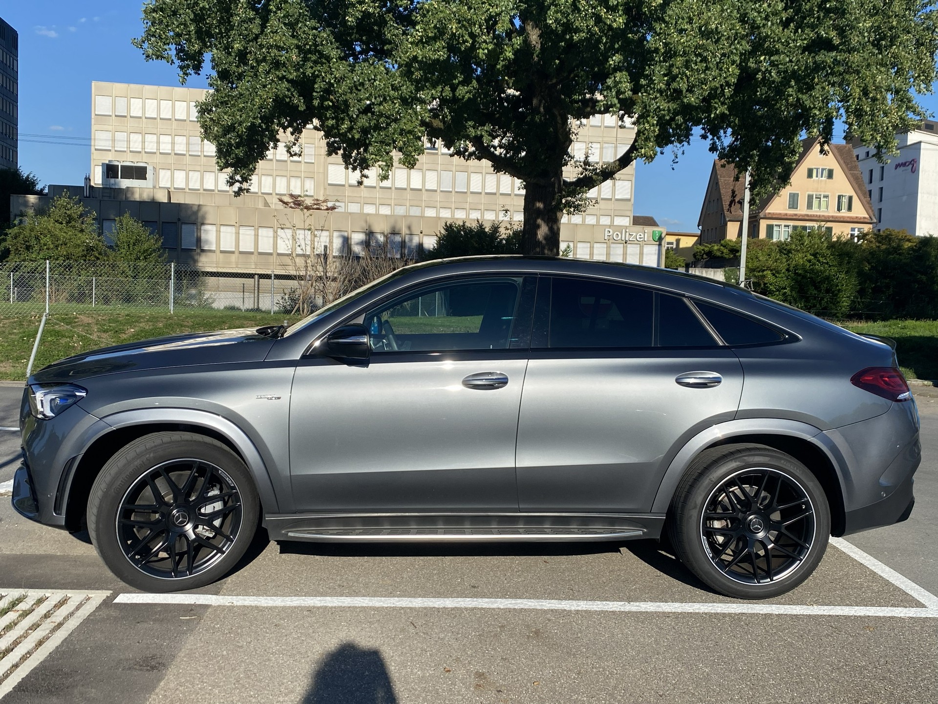 MERCEDES-BENZ GLE 53 AMG 4matic+-image-1