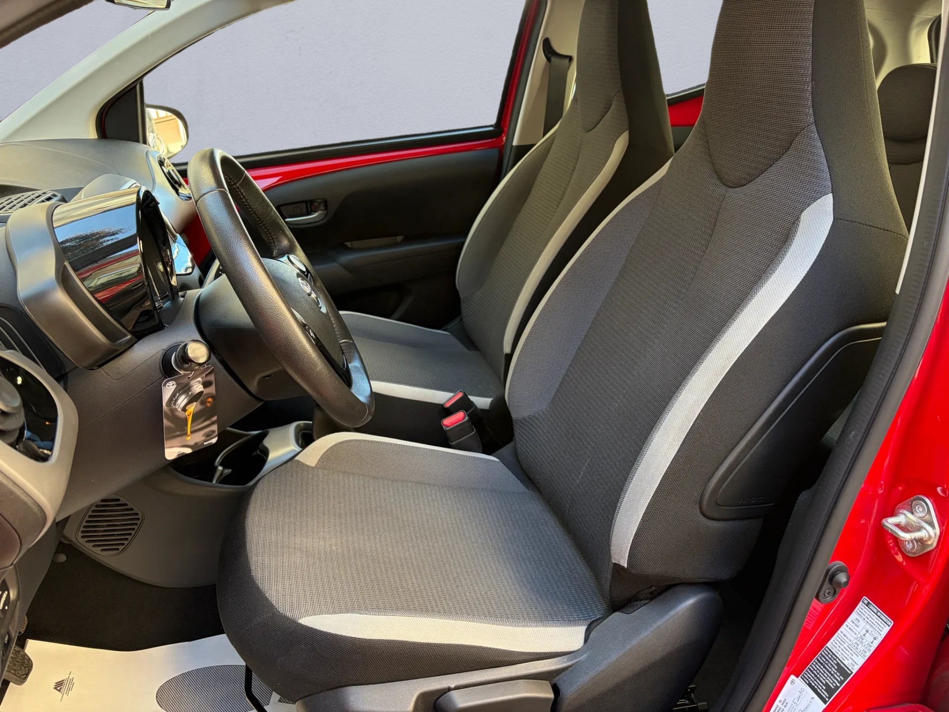 TOYOTA Aygo 1.0 VVT-i Trend-image-11