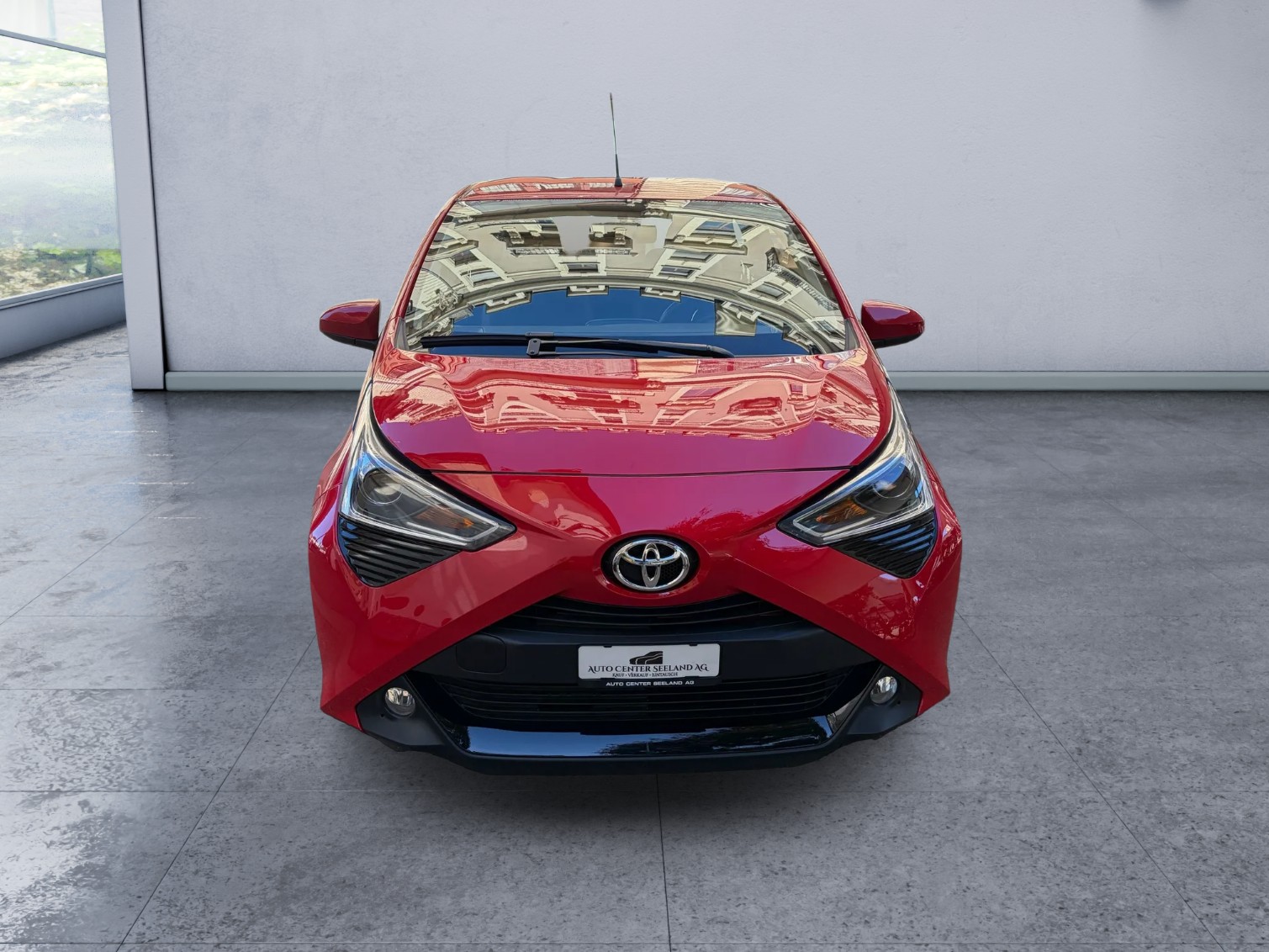 TOYOTA Aygo 1.0 VVT-i Trend-image-0