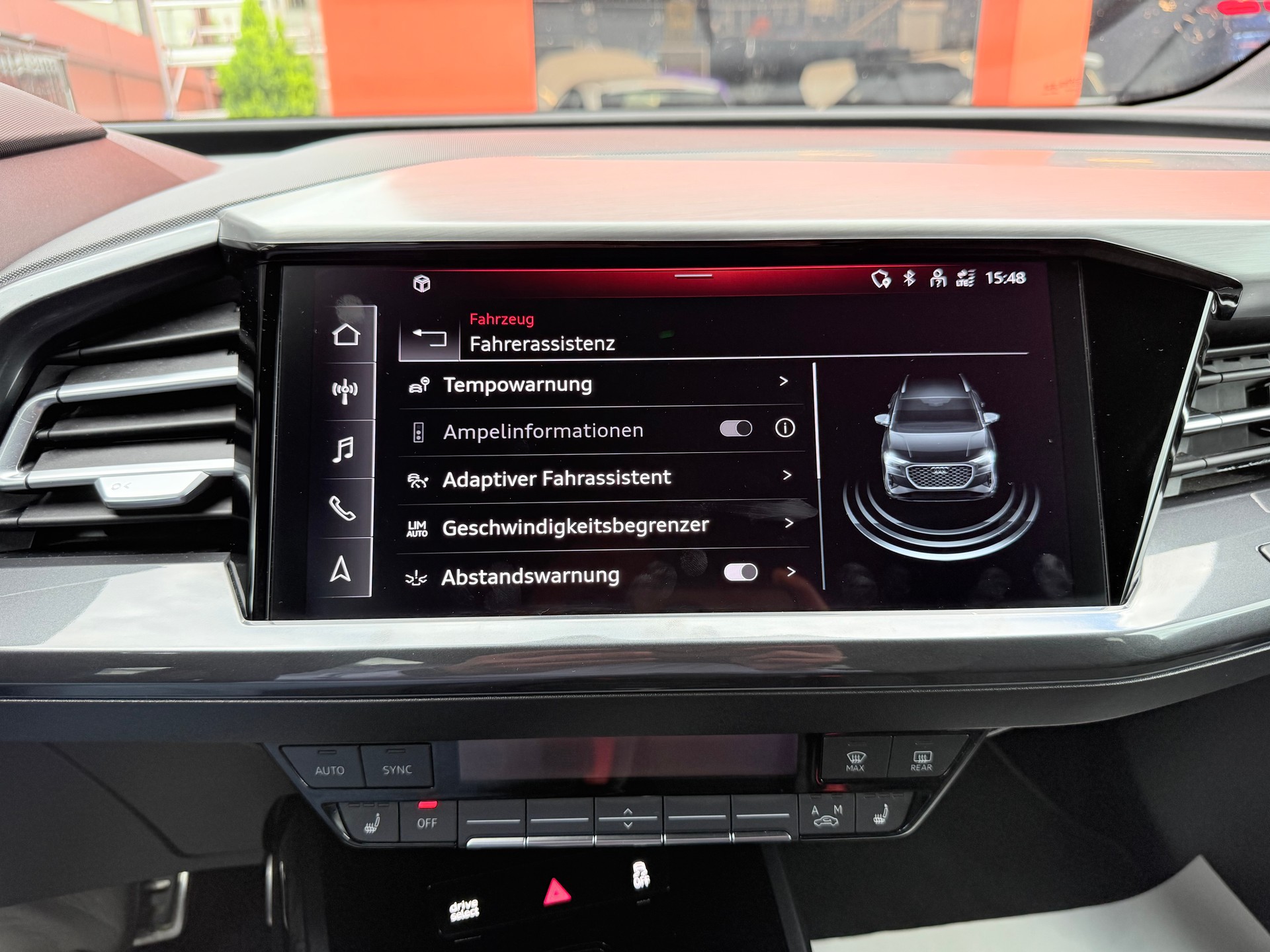 AUDI Q4 e-tron 50 quattro-image-8