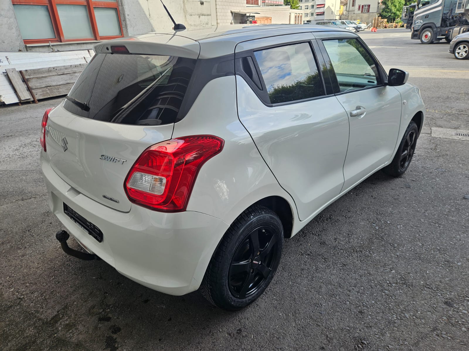SUZUKI Swift 1.2i 16V Compact+ Allgrip 4x4-image-4