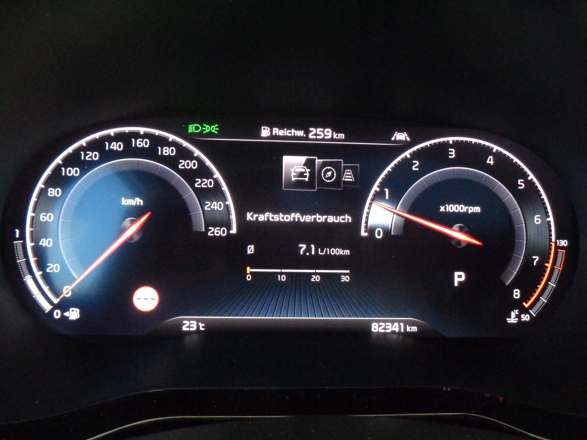 KIA ProCeed 1.6 T-GDi GT DCT-image-14