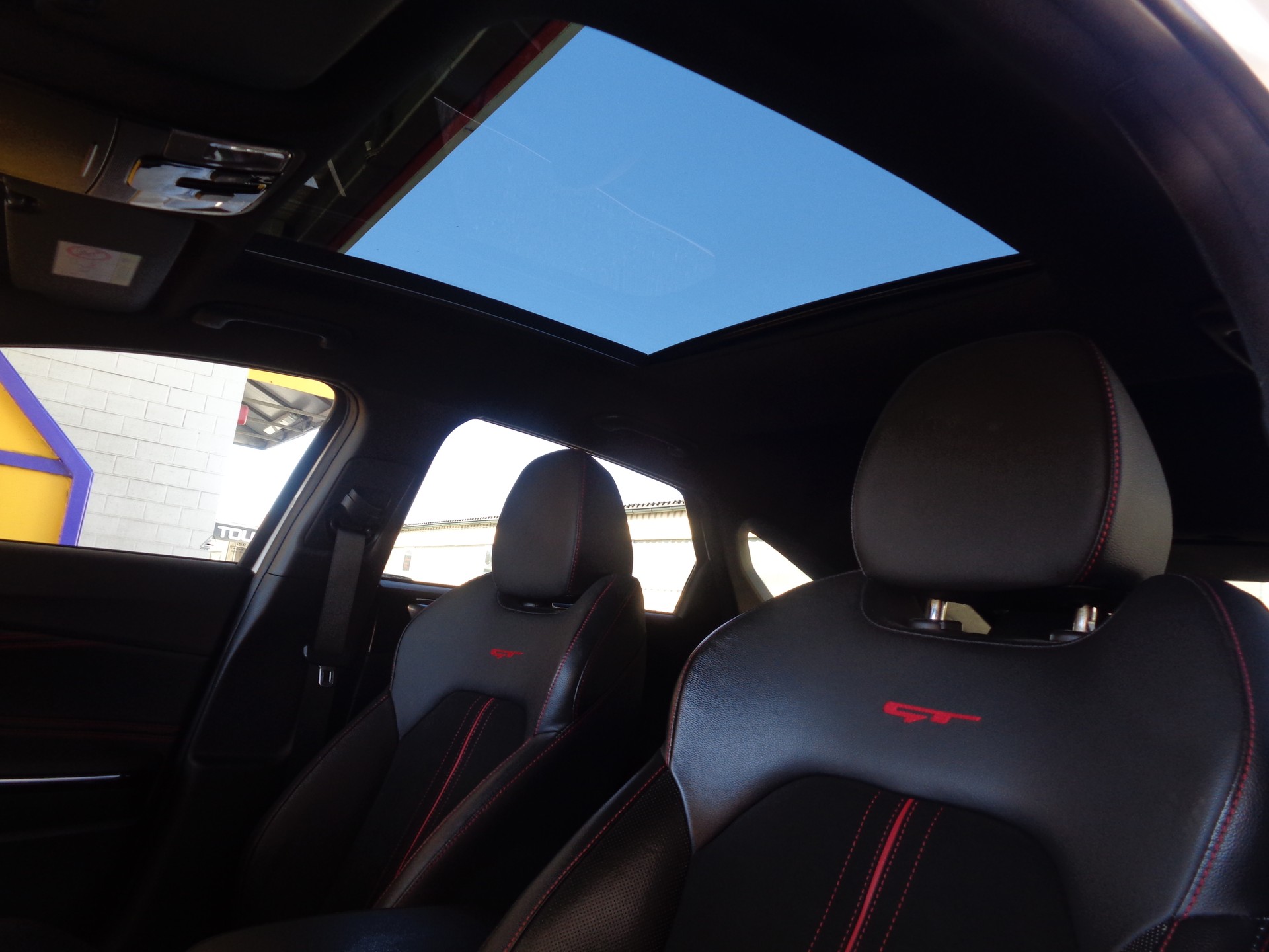 KIA ProCeed 1.6 T-GDi GT DCT-image-8