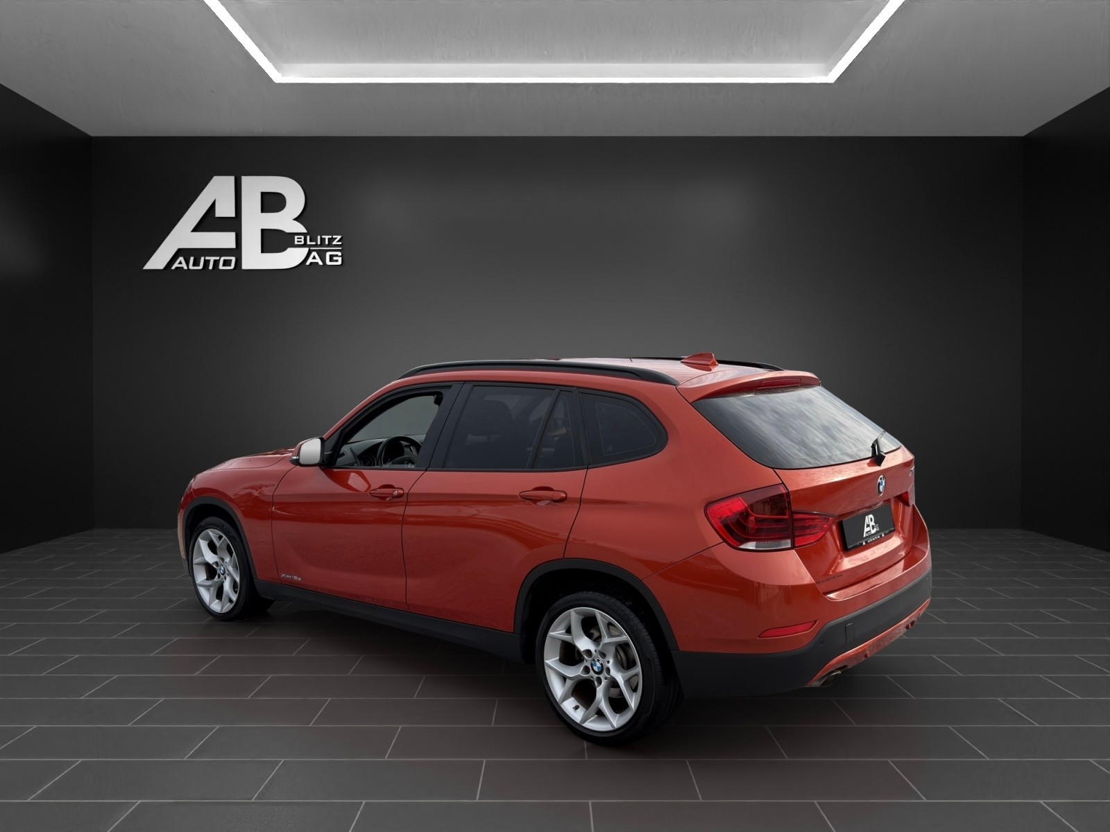 BMW X1 xDrive 18d mit 143 PS-image-2
