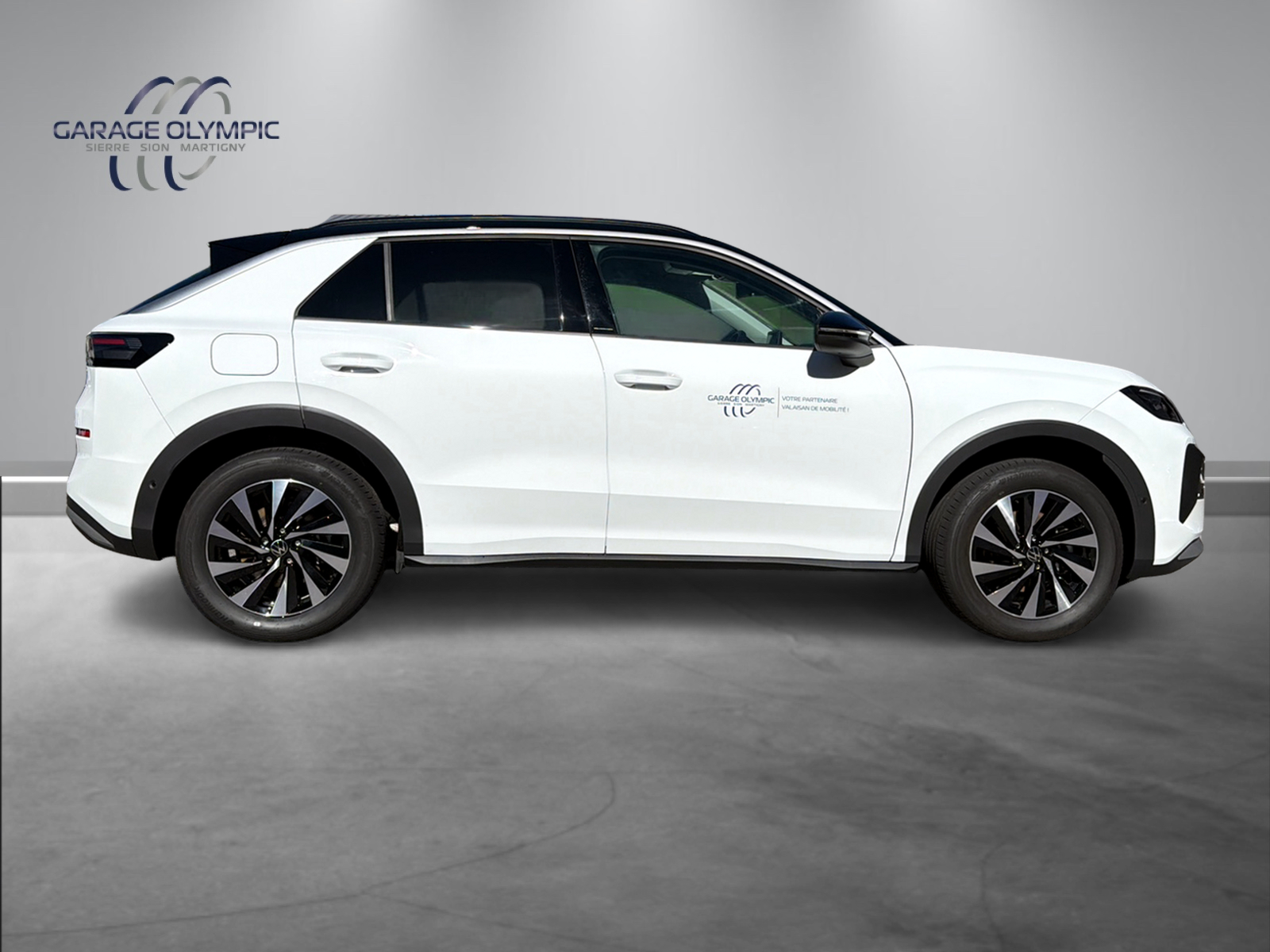 VW T-Roc 1.5 eTSI mHEV Life DSG-image-12