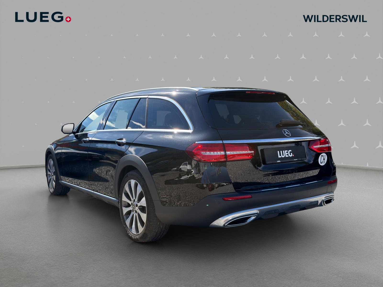MERCEDES-BENZ E 220 d All-Terrain Avantgarde 4Matic 9G-Tronic-image-2