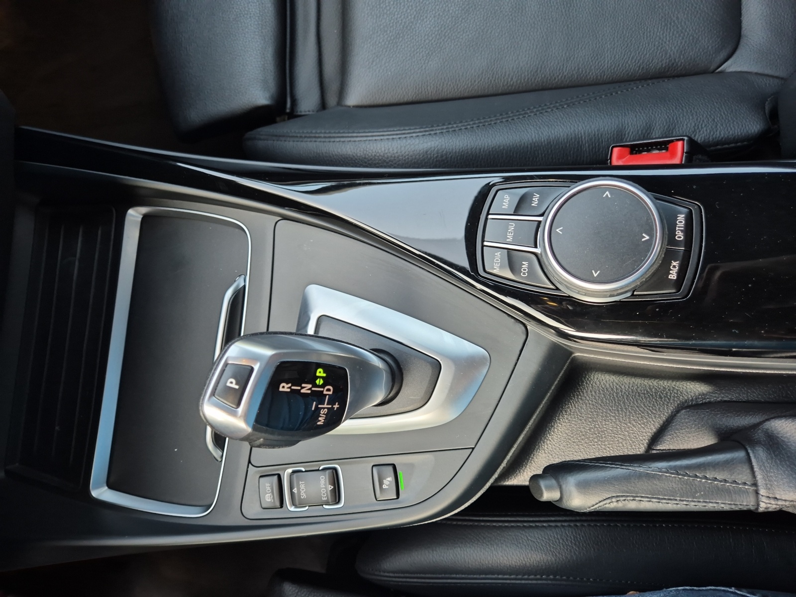 BMW 118i Steptronic-image-14