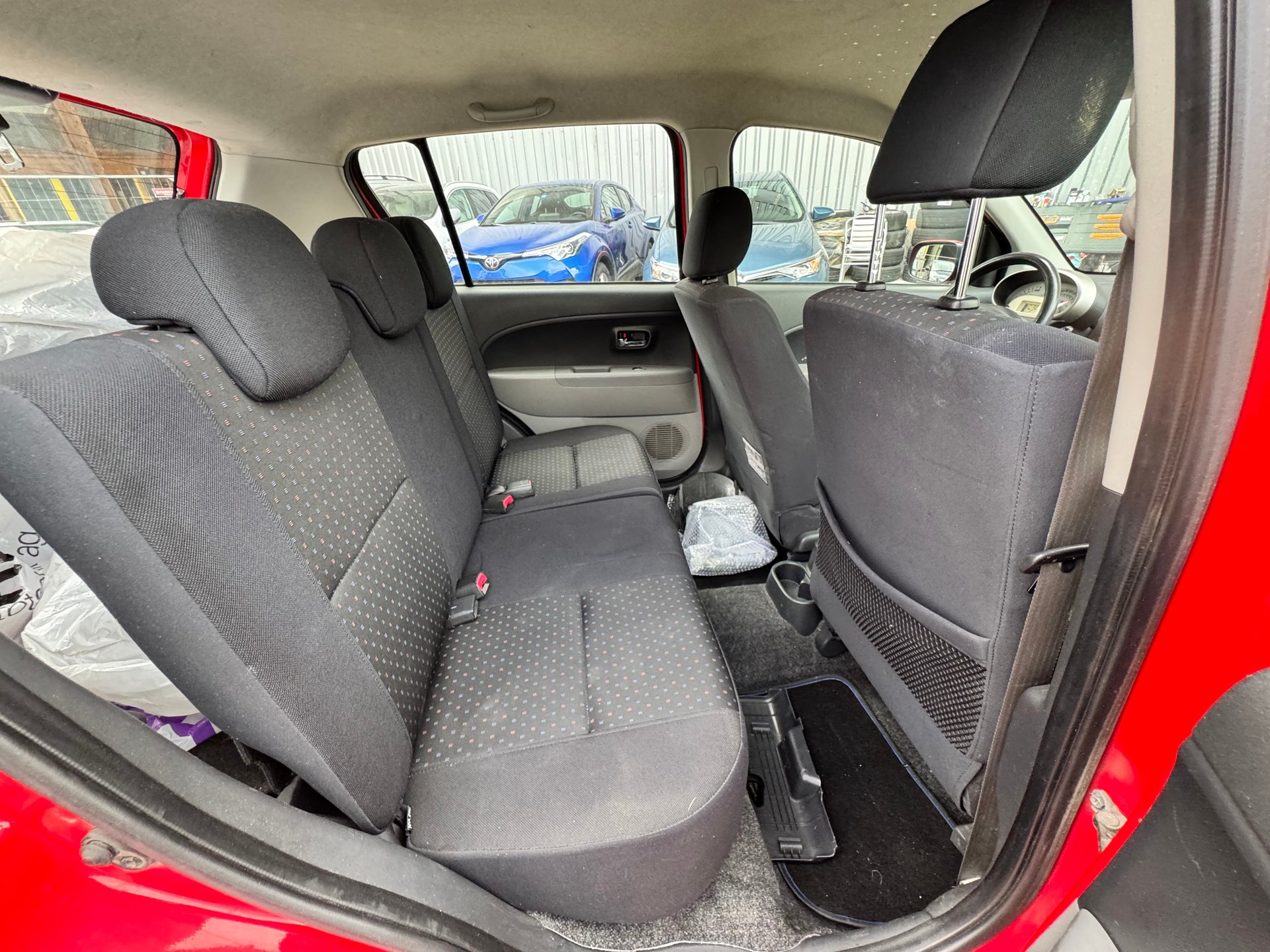 DAIHATSU Sirion 1.3 eco-4WD-image-13
