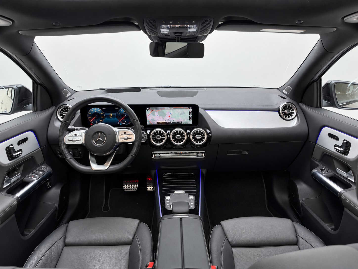 MERCEDES-BENZ GLA 250 4MATIC AMG Line (CH) | VOLLAUSSTATTUNG-image-16