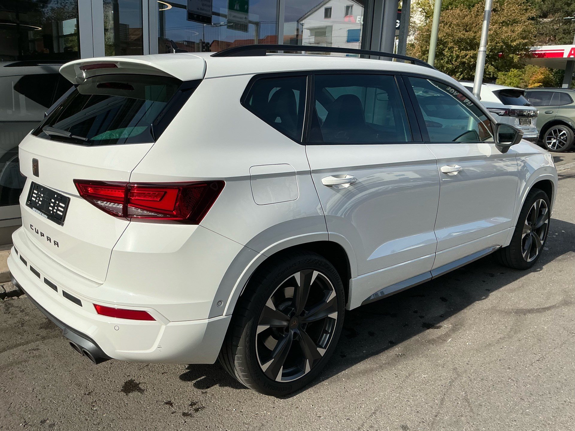 CUPRA Ateca VZ 4Drive *** PANORAMAGLASDACH & ASSISTENZPAKET ***-image-3