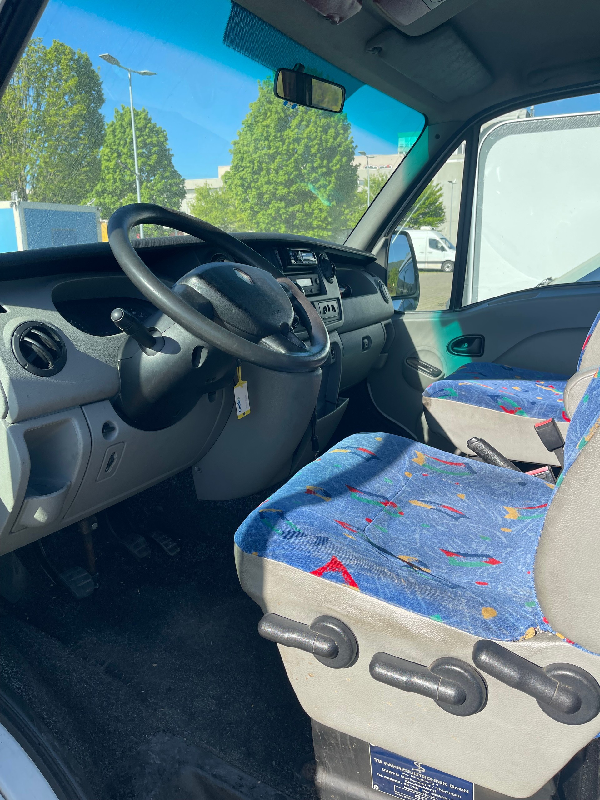 RENAULT Master T35 3.0dCi 2DCL13Z-image-2