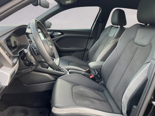 AUDI A1 Sportback 30 TFSI S Line Attraction S-tronic-image-9